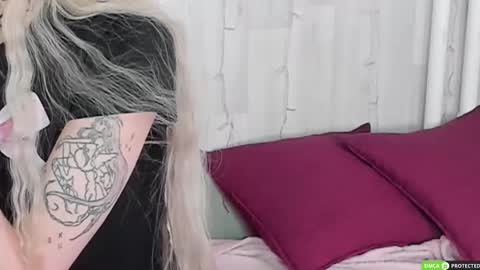 Joy Barker online show from December 1, 2025, 1:38 pm