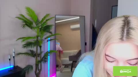 Snapshot of joybunny chatting on February 10, 2025, 8:20 am joybunny online show from February 10, 2025, 8:20 am