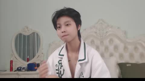 joycekay online show from October 29, 2025, 4:42 pm