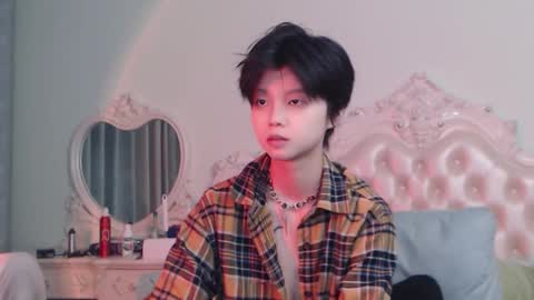 joycekay online show from December 18, 2025, 9:32 pm