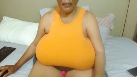 DairyQueen online show from November 20, 2025, 10:48 am