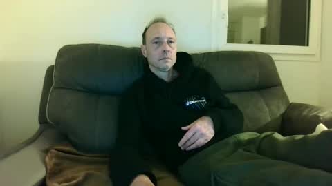Snapshot of jpf421 chatting on March 8, 2025, 6:47 pm exhib248 online show from March 8, 2025, 6:47 pm
