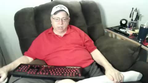 jpmel99 online show from December 21, 2025, 12:18 am