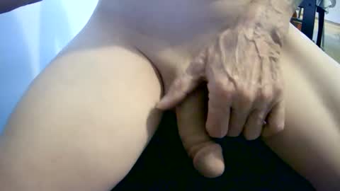 jries329 online show from February 18, 2025, 9:43 am