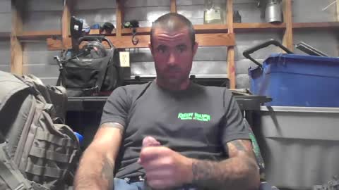 jrizzle1111 online show from June 25, 2026, 7:35 am