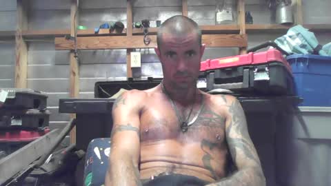 jrizzle1111 online show from July 26, 2026, 8:21 am