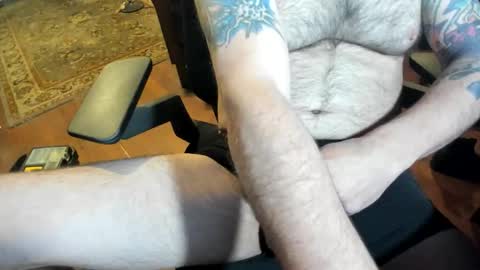 jsimon04 online show from April 4, 2026, 4:04 pm