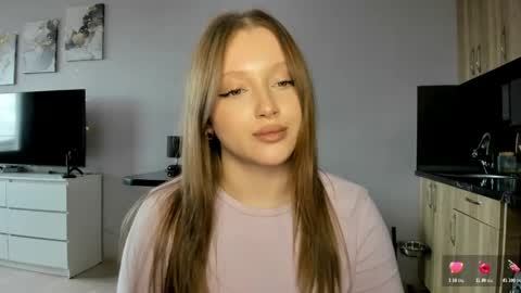 Julia and Julia online show from June 5, 2026, 11:16 am