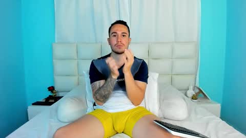 Juan online show from October 22, 2025, 9:58 pm