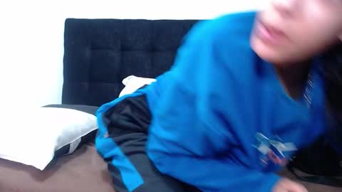    online show from February 4, 2026, 12:00 pm