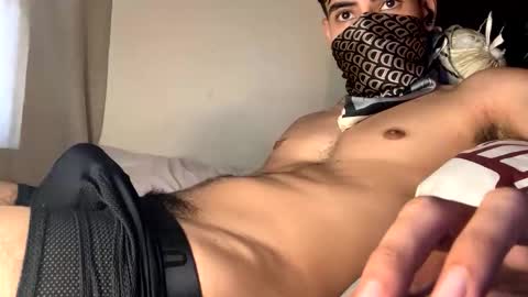 Snapshot of juan_bunny chatting on May 28, 2026, 2:47 pm lJuanl online show from May 28, 2026, 2:47 pm
