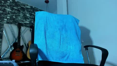 Snapshot of juan_jsmith chatting on October 7, 2025, 9:01 pm juan_jsmith online show from October 7, 2025, 9:01 pm