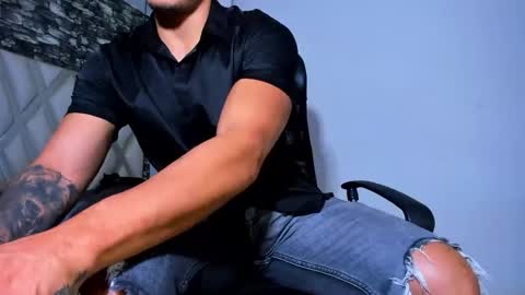 juan_jsmith online show from February 23, 2026, 7:11 pm