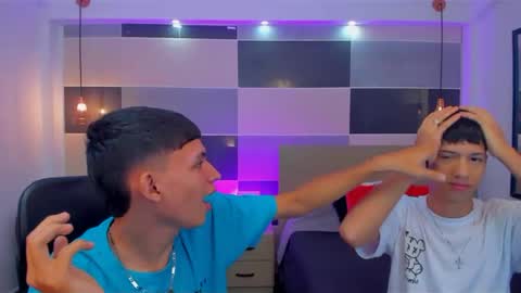 JuanSteven online show from January 5, 2025, 12:10 pm