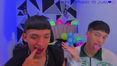 JuanSteven online show from November 27, 2025, 12:24 am