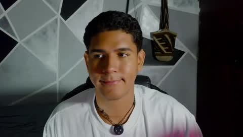 Juan online show from May 24, 2026, 1:10 am