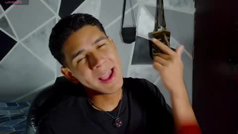 Juan online show from June 3, 2026, 2:47 am