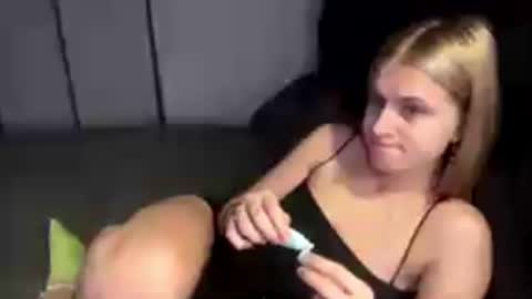 Lola online show from March 23, 2026, 9:02 am