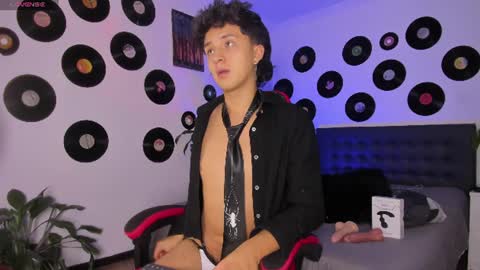 juandaaa__ online show from July 22, 2026, 5:21 am