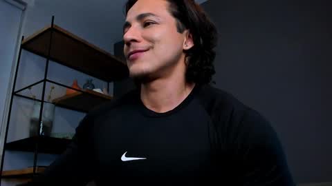 JUANDRES online show from February 3, 2026, 5:38 am