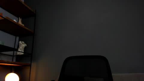 JUANDRES online show from April 10, 2026, 2:50 am