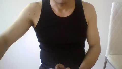 Snapshot of juanearth1 chatting on June 11, 2026, 11:58 pm juanearth1 online show from June 11, 2026, 11:58 pm