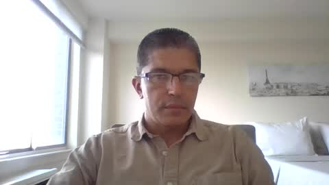Snapshot of juanearth1 chatting on July 31, 2026, 10:20 pm juanearth1 online show from July 31, 2026, 10:20 pm