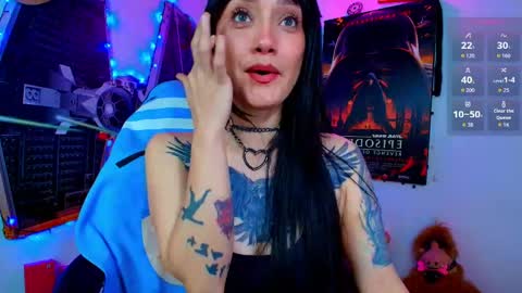 Juanita online show from April 28, 2026, 10:04 pm