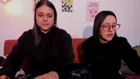 juanitaaa_ online show from July 2, 2026, 1:16 am