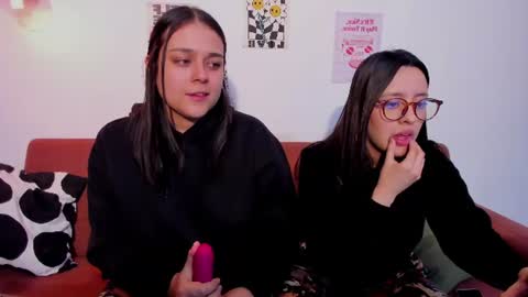 juanitaaa_ online show from July 24, 2026, 11:36 pm