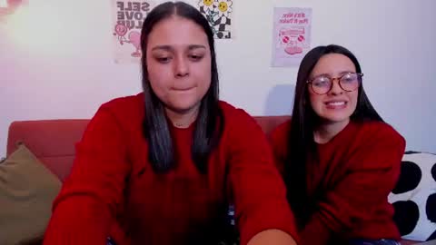 juanitaaa_ online show from August 1, 2026, 2:22 am