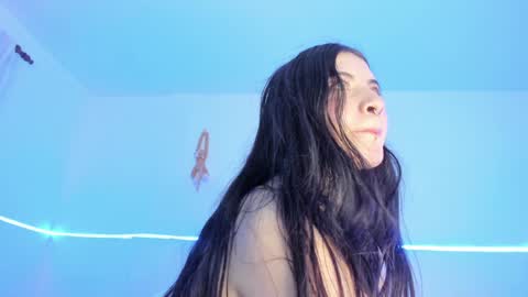 Blue online show from January 16, 2025, 10:12 pm