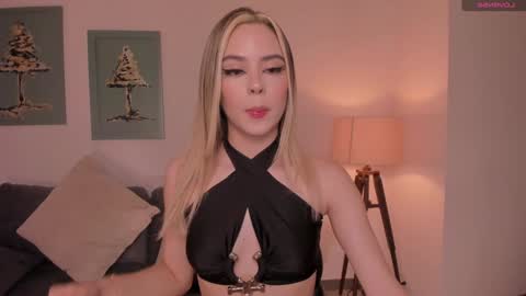 Snapshot of juanitaclay chatting on January 4, 2025, 11:22 am Juanita Clay online show from January 4, 2025, 11:22 am