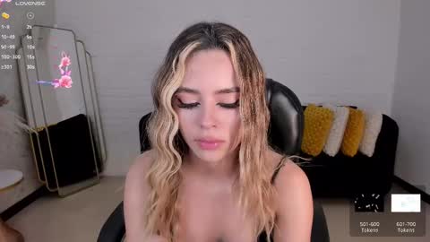 Snapshot of juanitaclay chatting on February 12, 2025, 6:30 pm Juanita Clay online show from February 12, 2025, 6:30 pm