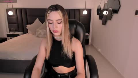 Snapshot of juanitaclay chatting on February 20, 2025, 11:42 am Juanita Clay online show from February 20, 2025, 11:42 am