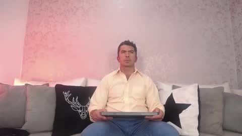 Snapshot of juank_fit45 chatting on October 1, 2025, 1:39 pm Juan k online show from October 1, 2025, 1:39 pm