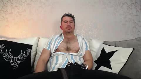 Snapshot of juank_fit45 chatting on November 10, 2025, 3:00 pm Juan k online show from November 10, 2025, 3:00 pm