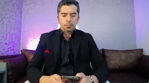 Juan k online show from April 11, 2026, 4:06 am