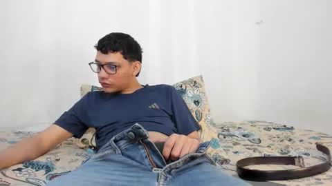 juansuarez204 online show from February 5, 2026, 10:25 pm