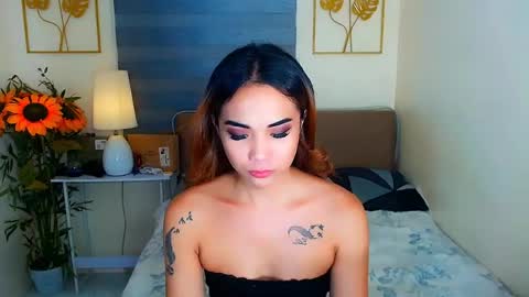 EloiseMoree online show from June 4, 2026, 9:59 am