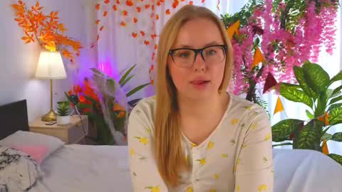 Judith online show from November 13, 2025, 8:24 am