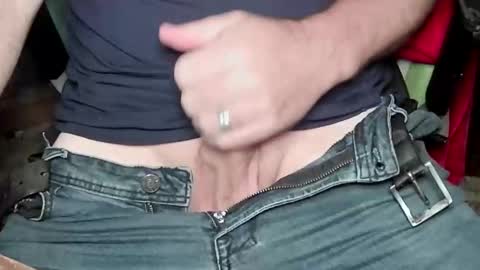 Snapshot of juergen_schoenfeld chatting on October 24, 2025, 10:22 am Jrgen Schnfeld online show from October 24, 2025, 10:22 am