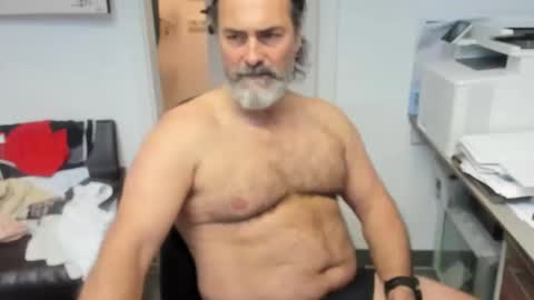 Giovanni50pro online show from January 25, 2025, 4:35 pm