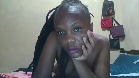 Snapshot of juice_petite3 chatting on February 14, 2025, 10:14 pm juice_petite3 online show from February 14, 2025, 10:14 pm