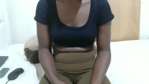 juicebabie online show from November 21, 2025, 6:39 pm