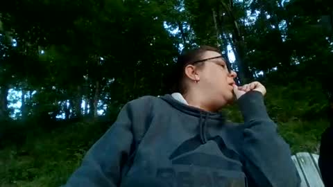 Juiceepawwg420 online show from May 30, 2026, 11:57 pm