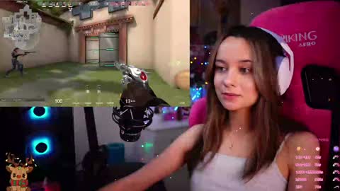 Snapshot of juicy___angel chatting on January 12, 2025, 8:57 pm Angelina online show from January 12, 2025, 8:57 pm