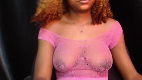 Wet Baddie online show from February 14, 2025, 6:29 pm