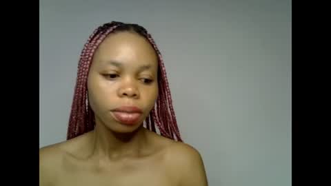Snapshot of juicy_slut0 chatting on July 9, 2026, 8:29 am Champaign online show from July 9, 2026, 8:29 am