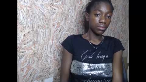 queen online show from February 12, 2025, 3:49 pm